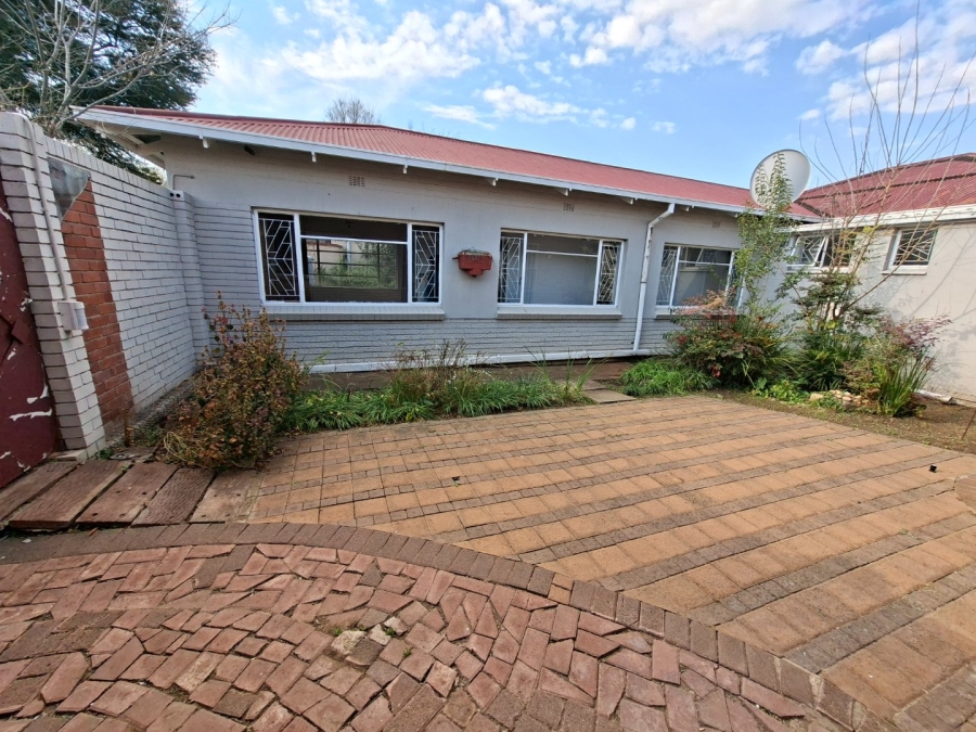 6 Bedroom Property for Sale in Dan Pienaar Free State